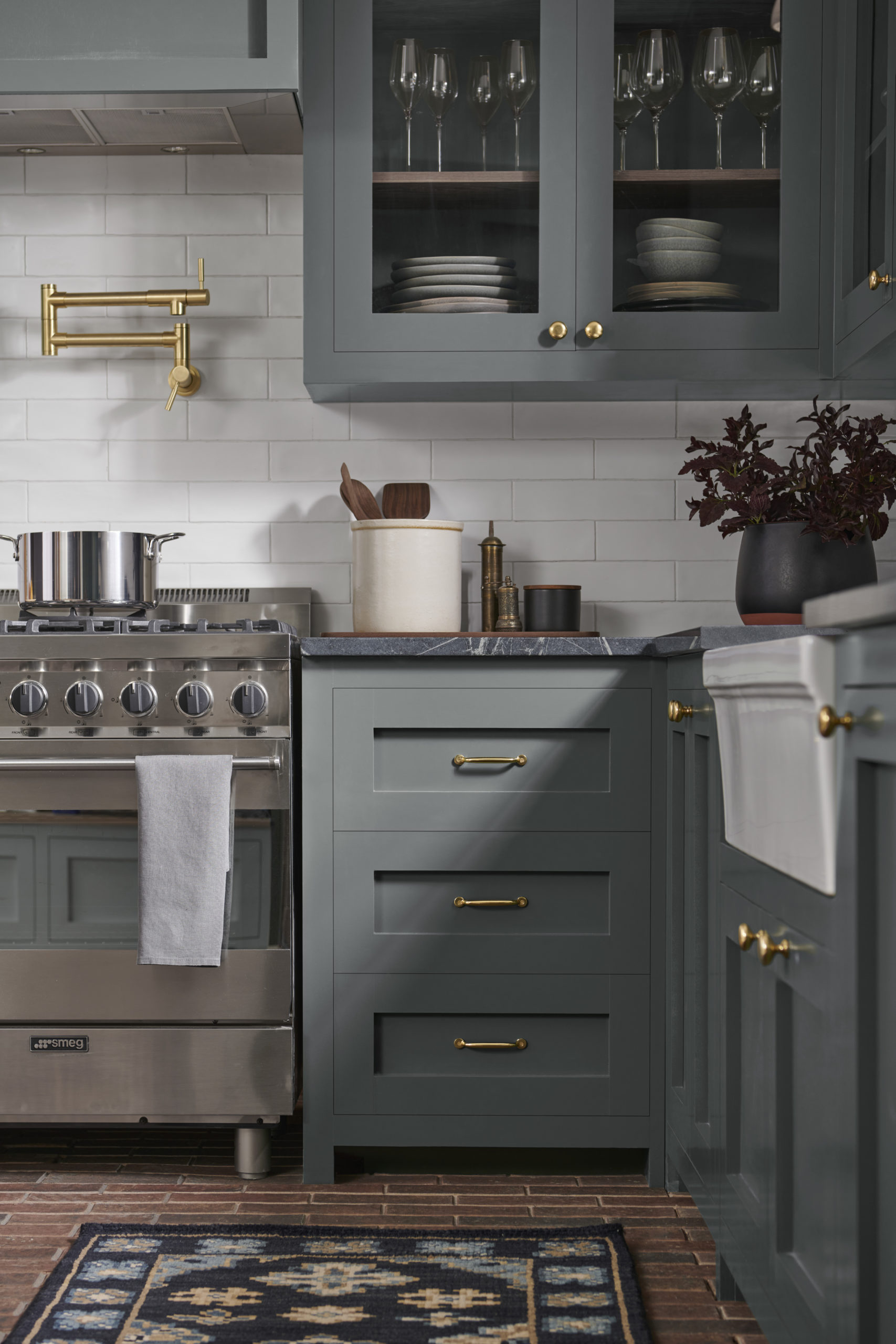 3 Kitchen Trends We’re Loving in 2020 Tinted by SherwinWilliams